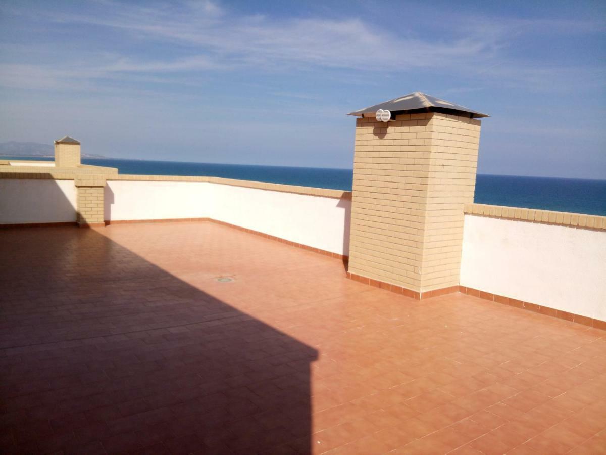 Apartamento 1ª Linea De Mar En Marina D'Or Con Cesped Y Playa Familiar Cabanes  Exterior photo